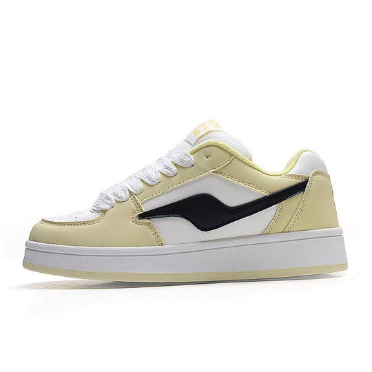 Damen Sportliche Sneakers mit durchgehend gepolsterter Innensohle und rutschfester Sohle EB