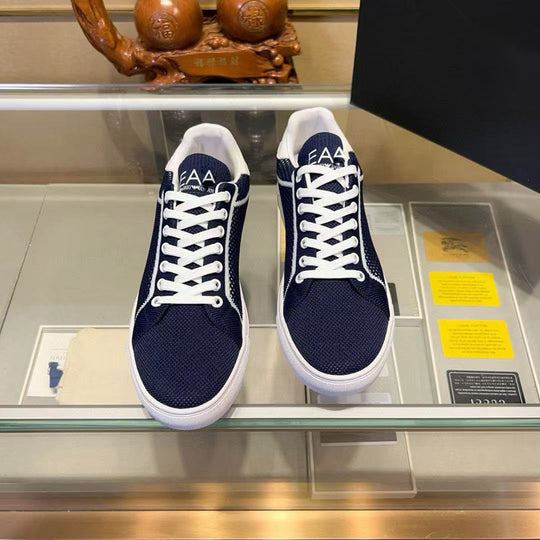 Damen Sportliche Sneaker mit atmungsaktiver Netzstruktur und rutschfester Sohle EB