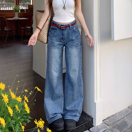 Damen weit geschnittene Jeanshose im urbanen Style EB