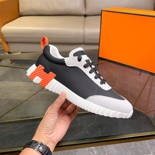 Damen Modische Sneakers mit atmungsaktiver Oberflächenstruktur und robustem Profil EB