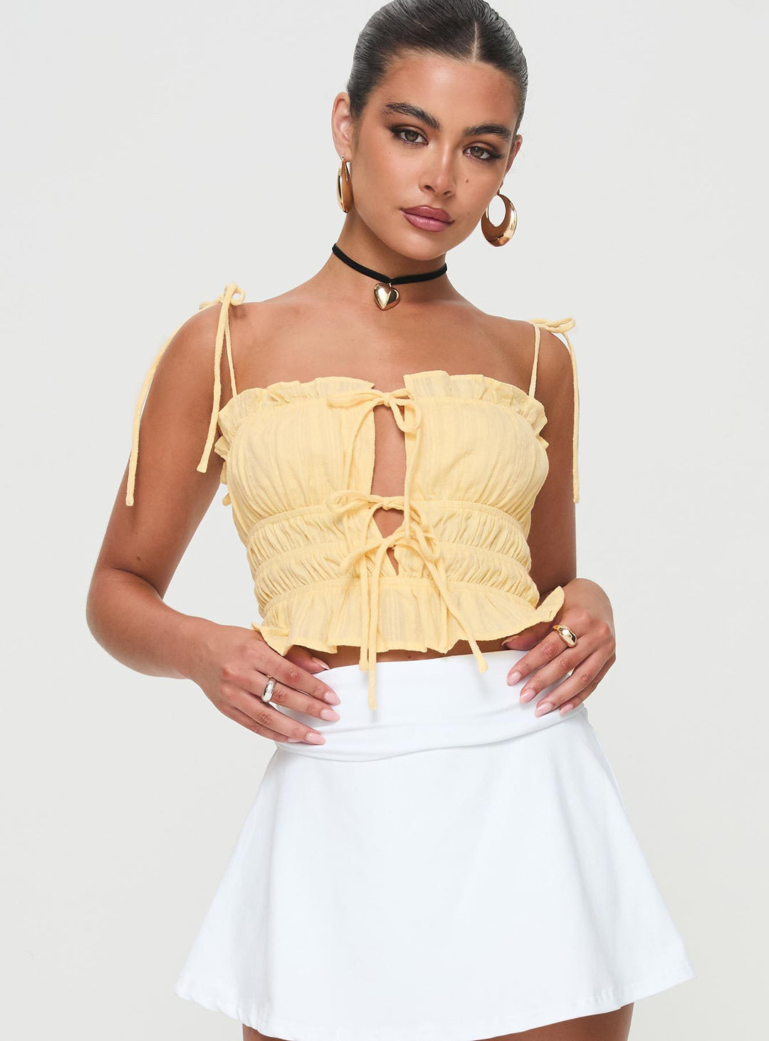 Damen Crop-Top mit dekorativem Kordelzug und Rüschendetails EB