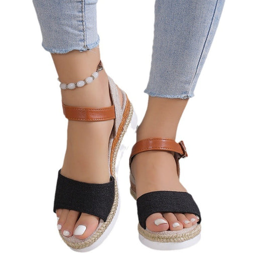 Damen Wedge-Sandaletten mit transparenten Riemen und natürlichem Bast-Detail EB