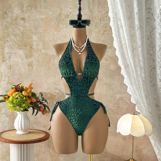 Damen stilvoller Einteiler-Badeanzug mit raffinierten Cut-Outs EB