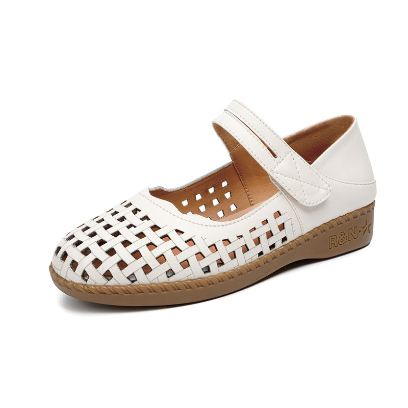 Damen Komfortable Ballerinas mit verstellbarem Riemen und luftiger Konstruktion EB