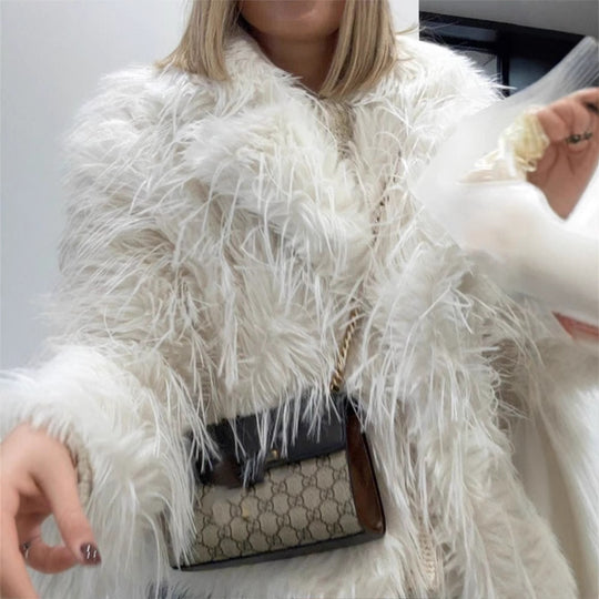 Damen Kunstpelzjacke im luxuriösen Design mit voluminösem Schnitt EB