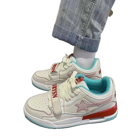 Damen Sneakers mit innovativem Klettverschluss und stilvollem Sternen-Design EB
