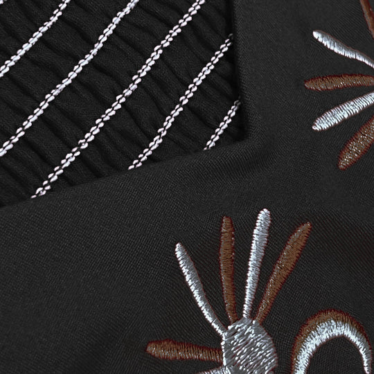 Damen bodenlanges Sommerkleid mit kunstvoller Stickerei und schwingendem Saum EB