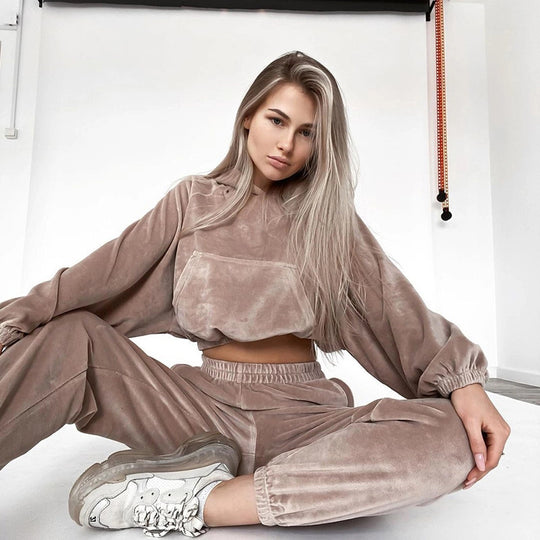 Damen Samt-Cropped-Loungewear-Set mit Kapuzenpullover und elastischer High-Waist-Jogginghose EB
