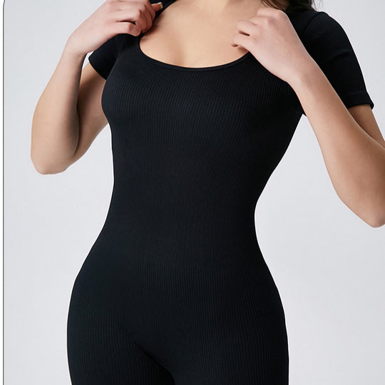 Damen Sportlicher Jumpsuit mit kurzem Arm und hohem Komfort EB
