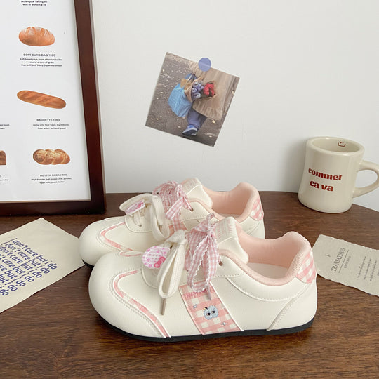 Damen Verspielte Sneakers mit dekorativen Schleifen und tierischen Applikationen EB