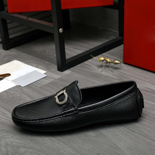 Damen Mokassins aus feinem Leder mit eleganter Applikation EB