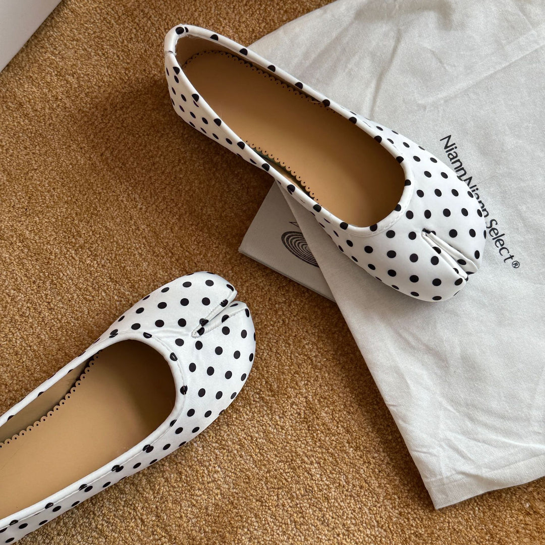 Damen elegante Ballerinas mit modischem Punktedesign und komfortabler Innensohle EB