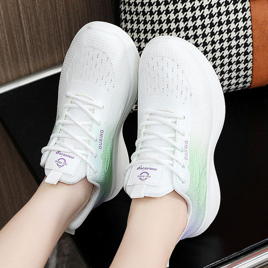 Damen Sportliche Sneakers mit atmungsaktiver Obermaterialstruktur und dämpfendem Laufprofil EB