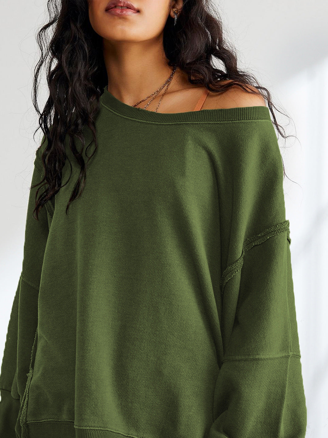 Damen Oversized Sweatshirt mit kreativem Saumdesign EB