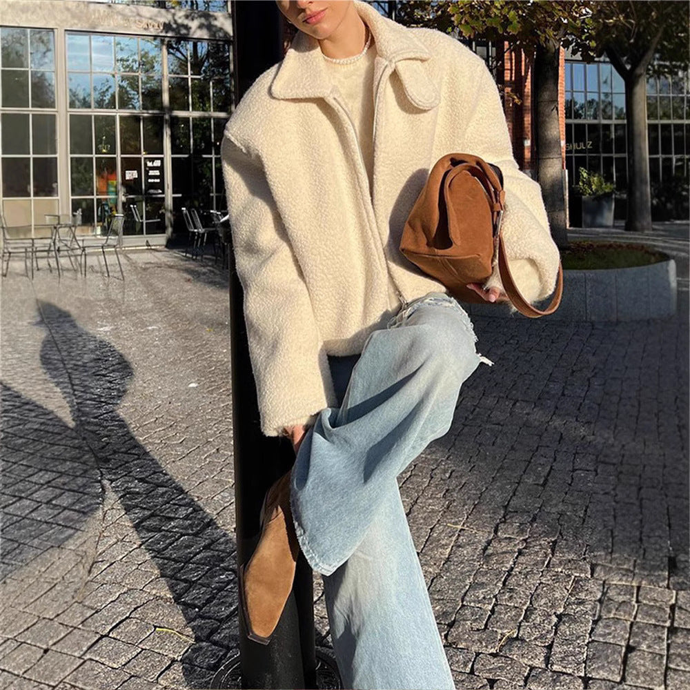Damen Fluffy Übergangsjacke mit lässigem Schnitt und angewandtem Kragen EB