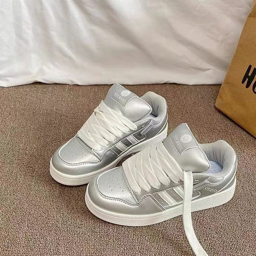 Damen Modische Sneaker mit schimmerndem Metallic-Obermaterial und gepolsterter Innensohle EB