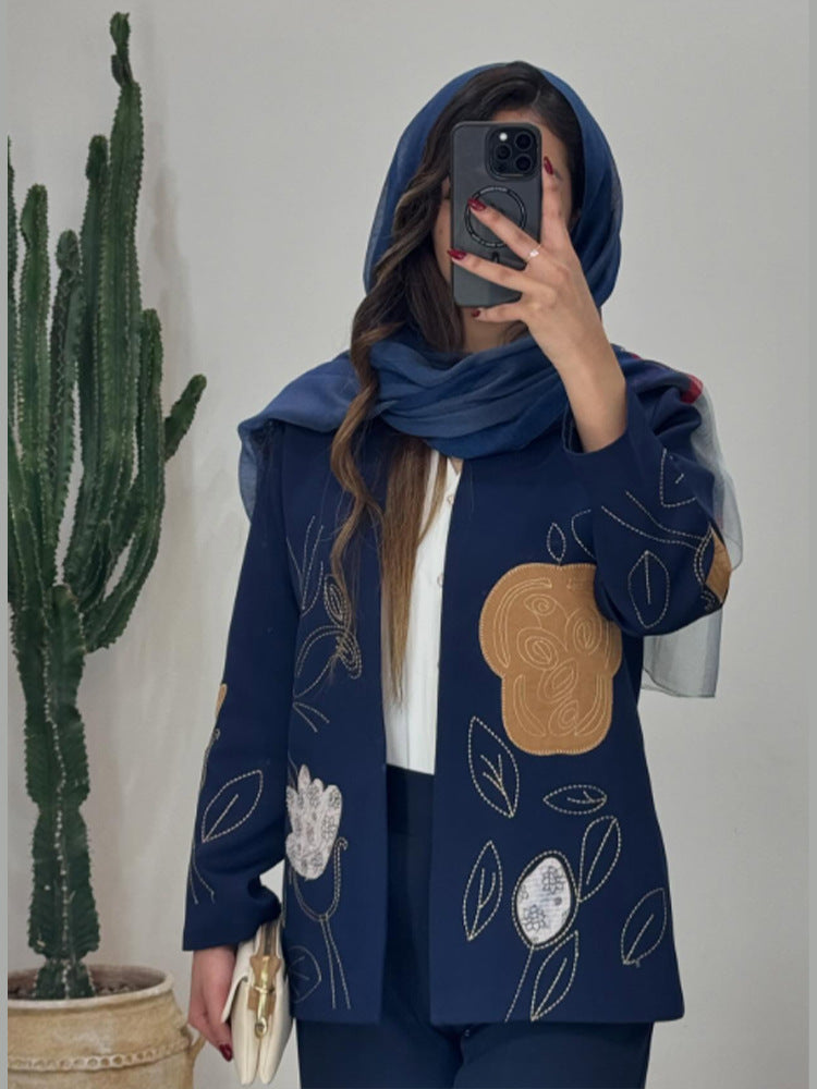 Damen modische Blazerjacke mit floralen Stickereien EB