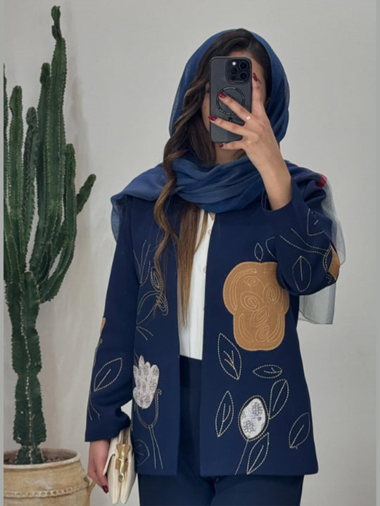 Damen modische Blazerjacke mit floralen Stickereien EB