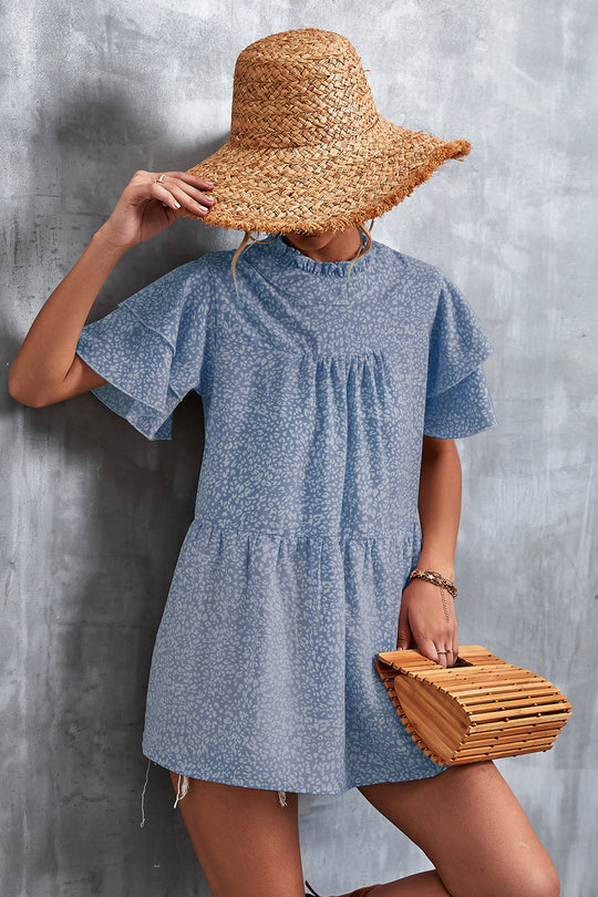 Damen luftiges Freizeitkleid mit voluminösen Rüschen und hohem Stehkragen EB