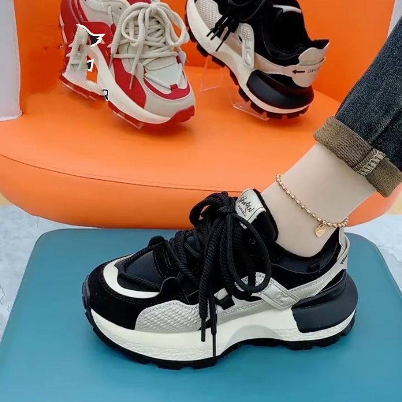 Damen Sportliche Hochleistungs-Sneaker mit stoßdämpfendem Sohlenprofil und atmungsaktiver Mesh-Oberfläche EB