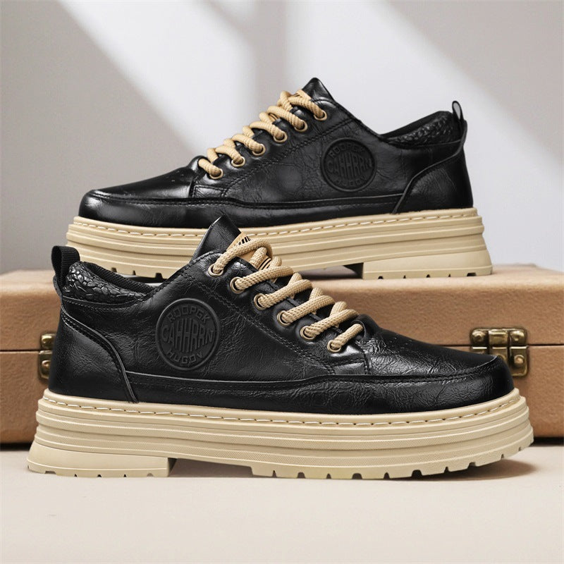 Herren robuste Plateau-Leder-Sneaker mit gepolstertem Fersenkragen, Zuglasche und griffiger Profilsohle EB