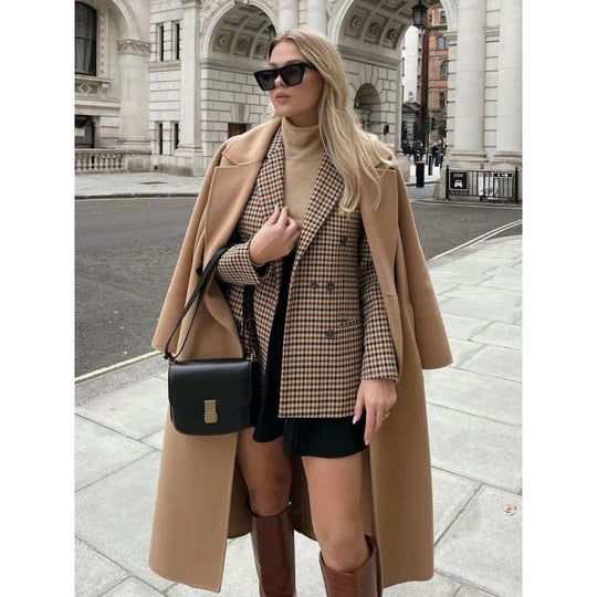 Damen kariertes Blazerjacke mit doppelter Knopfreihe und idealem Schnitt EB
