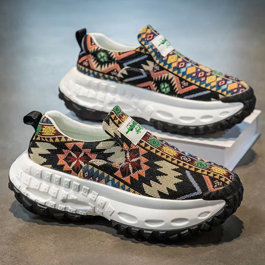 Damen Bequeme Slip-On Sneakers mit einzigartigem Muster EB