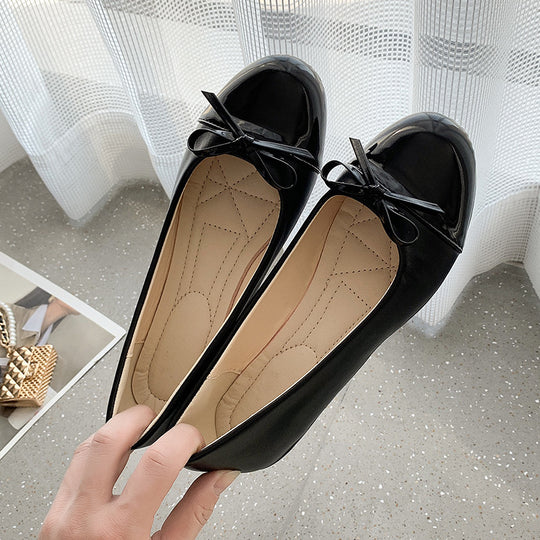 Damen  verführerische Ballerina-Pumps mit Lackkappenvorderteil und gepolsterter Komfortsohle EB