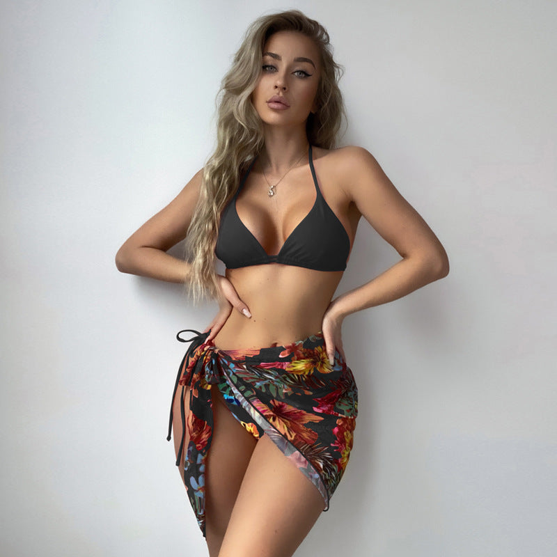 Damen Bikini mit verstellbaren Trägern und floralem Wickelrock EB
