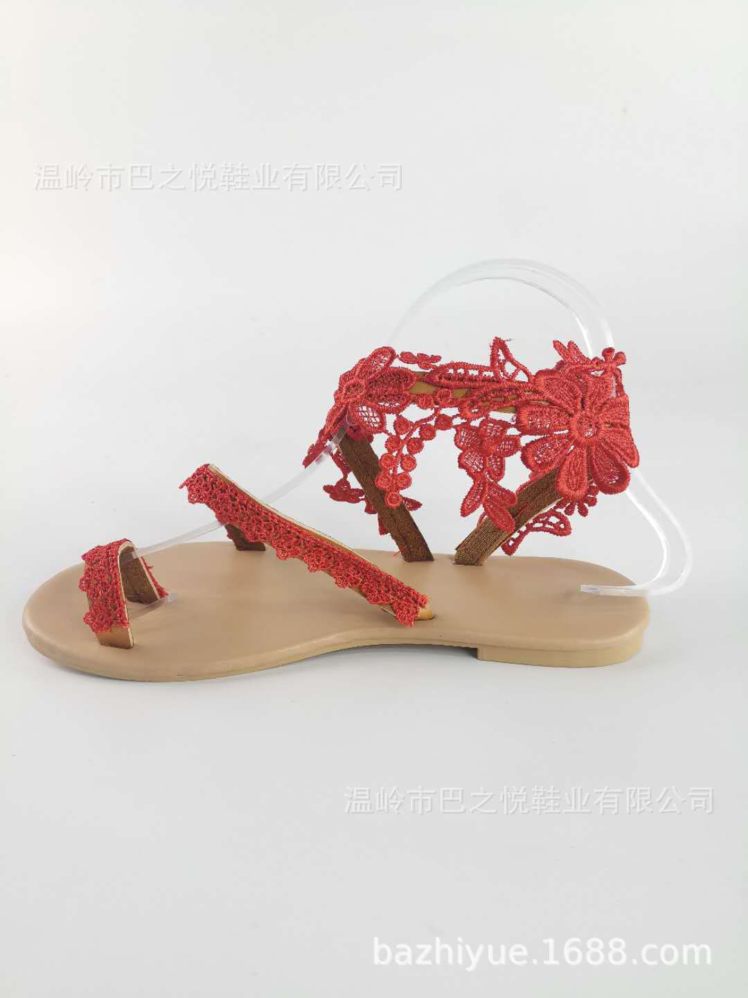 Damen Sommerliche Riemensandalen mit floralen Spitze EB