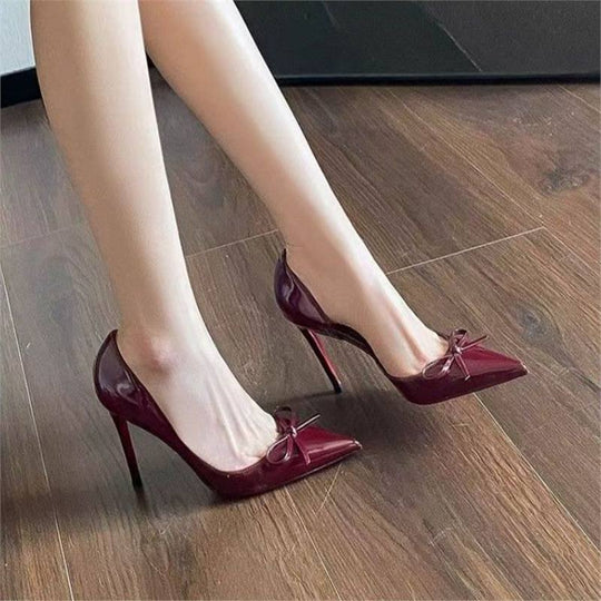 Damen spitze High Heel Pumps mit zierlichem Schleifendetail EB