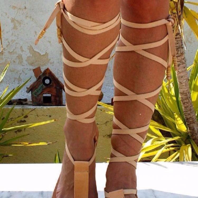 Damen Strand-Sandalen mit dekorativen Riemen und komfortabler Sohle EB