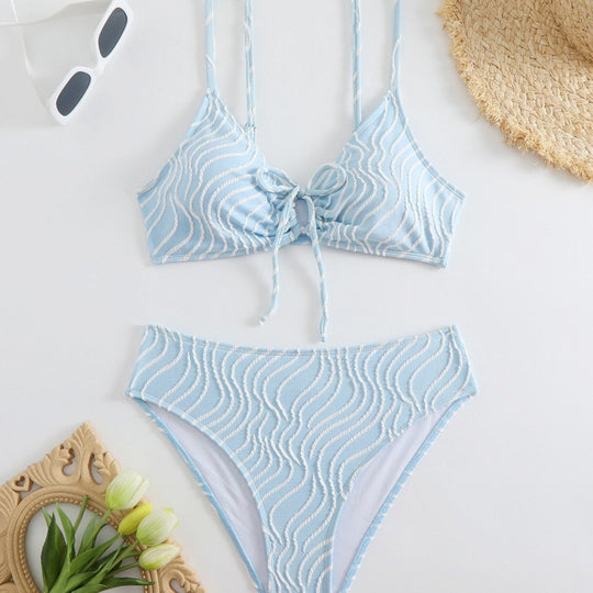Damen Triangelbikini mit verspieltem Wellenmuster und verstellbarem Oberteil EB