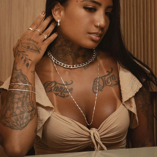 Damen Crop-Top mit voluminösen Rüschensäumen und verstellbarem Kordelzug EB