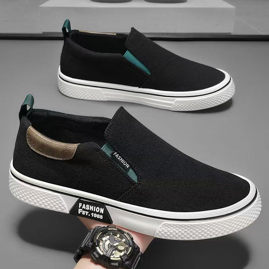 Damen Bequeme Slip-On Sneaker mit elastischen Einsätzen und rutschfester Sohle EB
