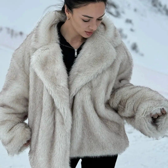 Damen Kuschelige Felljacke im Oversized-Stil mit breitem Revers EB