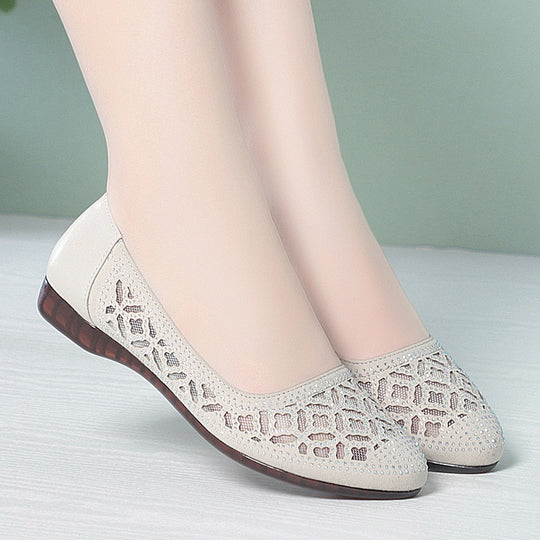 Damen Ballerinas mit elegantem Lochdesign und funkelnden Strassakzenten EB