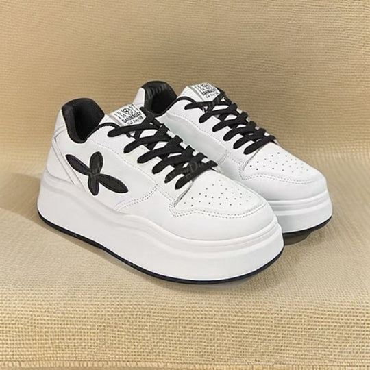 Damen Sportliche Plateau Sneakers mit modischem Design EB