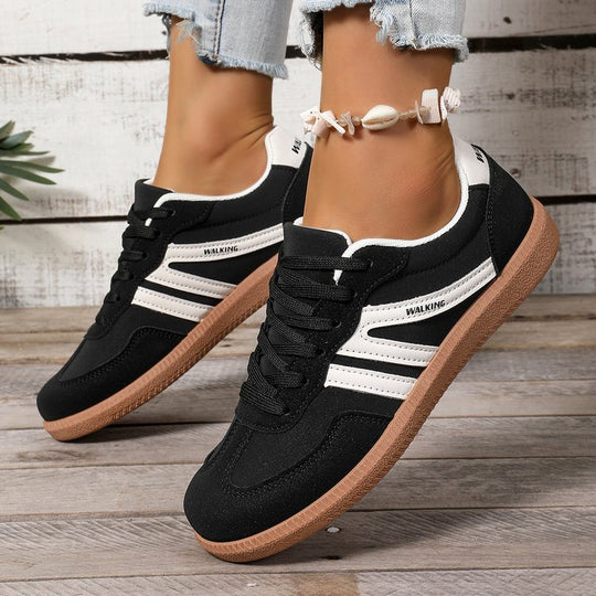 Damen Retro-Sneaker mit Veloursleder-Optik, gepolstertem Komfortfußbett und profilierter Gummilaufsohle EB