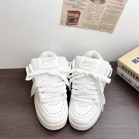 Damen Sneakers im zeitlosen Design mit gepolsterter Zunge und atmungsaktiver Obermaterialstruktur EB