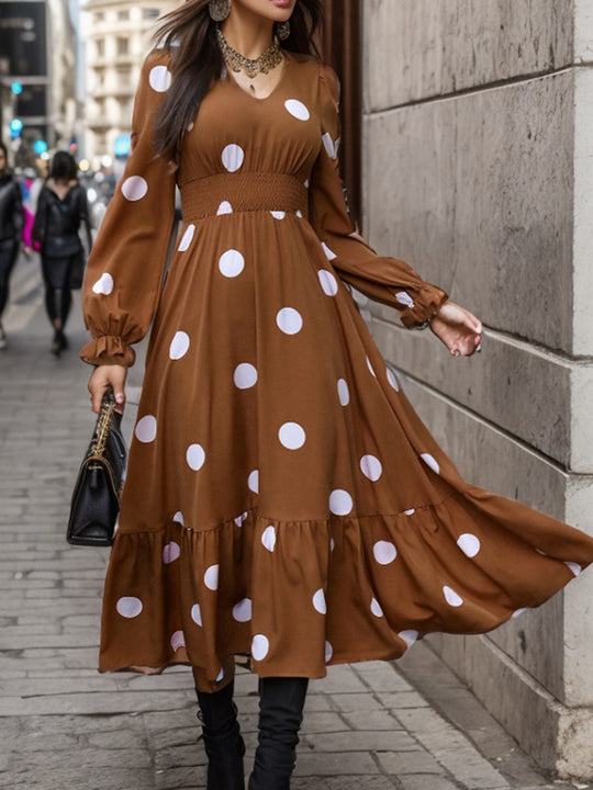 Damen Elegantes Maxi-Kleid mit modischem Punkte-Design und Taillenbetonung EB