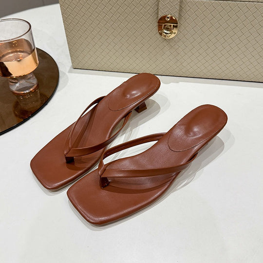 Damen Minimalistische Zehentrenner-Sandalen mit elegantem Absatz EB