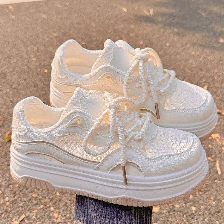 Damen Komfortable Sneakers mit luftigen Mesh-Einsätzen und dämpfender Sohle EB