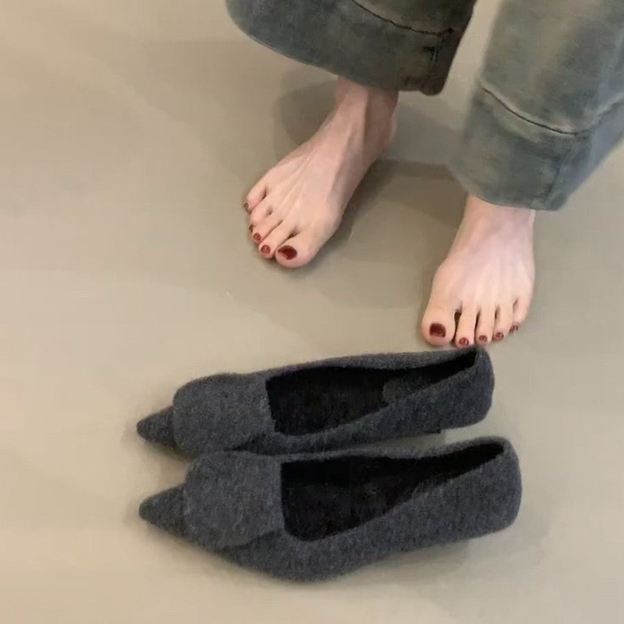 Damen Filz-Pantoletten mit spitzem Design und kuscheligem Innenfutter EB