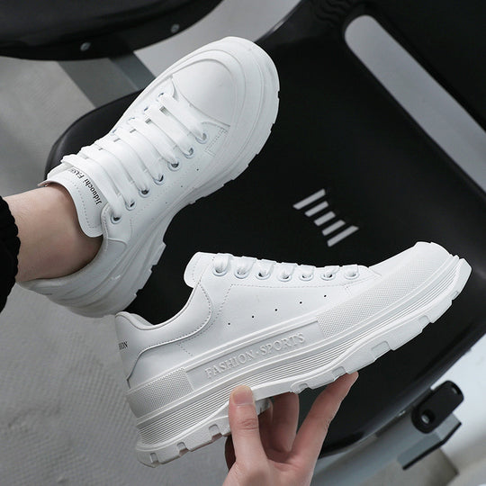 Damen leichte Freizeitsneaker mit innovativem Sohlenprofil und atmungsaktivem Obermaterial EB