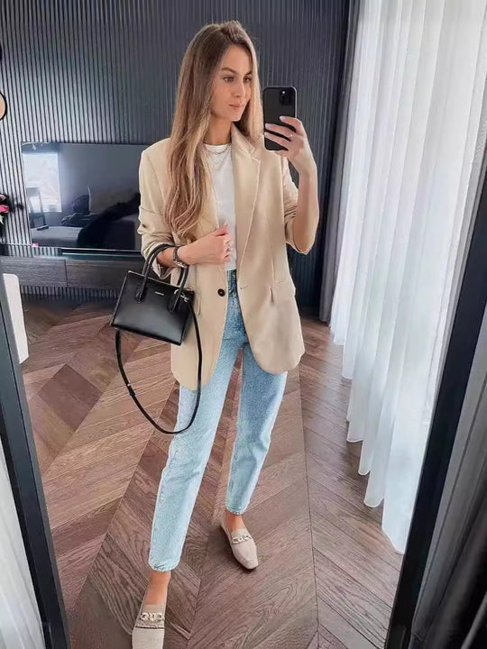 Damen taillierter Blazer mit elegantem Revers und praktischen Taschen EB