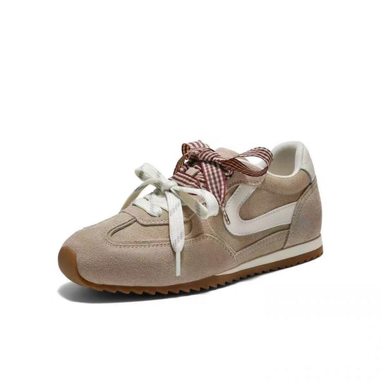 Damen Retro Sneakers mit hochwertigem Wildleder und modischem Riemen EB
