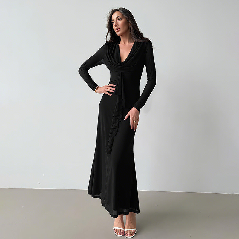 Damen Elegantes Maxikleid mit tiefem V-Ausschnitt und Rüschendetail EB