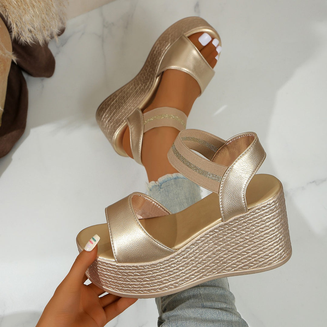 Damen Plateausandaletten mit elegantem Riemen und rutschfester Sohle EB