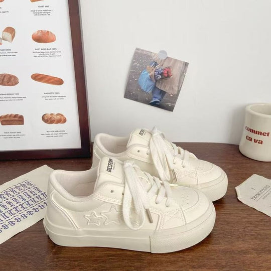 Damen Sportliche Sneakers mit modischen Sternenapplikationen EB